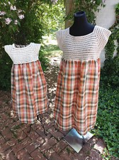 Mutter/Kind  Leinen Sommerkleider mit Häkelpasse - Mittsommer