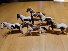 6 Schleich Pferde: 4x Pinto