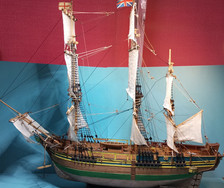 Bounty  gebautes Modell Sehr detailgetreu.Maße Länge 70cm Höhe 60  cm. Nur Abhol