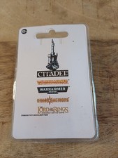 Warhammer 40.000 40k Crimson Fists Shoulder Pads