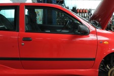 TÜR Rechts (2/3-Türer) Fiat Punto 60 176 Farbe Rot / Rosso-swift (129) Limousine