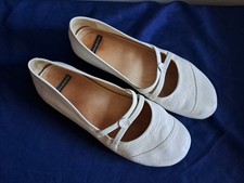 BALLERINA weiß Vagabond Leder Gr. 41 Zierriemchen