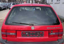 Passat 3A 35i Kombi Variant Heckklappe Klappe Kofferraumklappe rot LY3D Scheibe