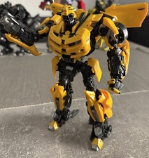 Transformers MPM-3 BUMBLEBEE