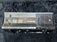 NATIONAL RC-703 Flip Wecker FM