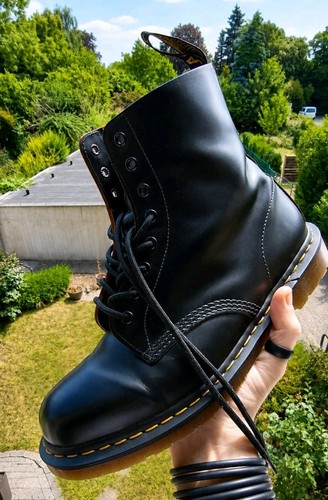 Martens 1460 made - martens,
