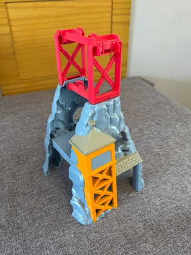 Thomas super station - thomas,