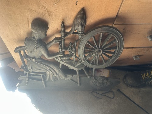 Gusseisen skulptur frau - skulptur, am