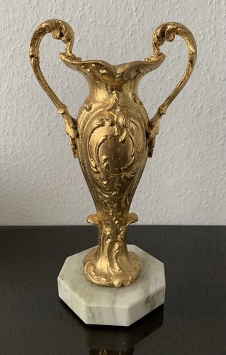Vase amphore auf marmorsockel - amphore,