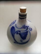 antiker bauchiger Krug