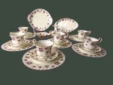 Royal Albert Sweet Violets