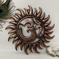 OM in Sonne Wandbehang mit