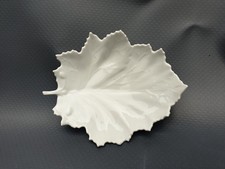 Höchst Schale Blattschale Ahornblatt Porzellan weiß 19,2 cm L Vintage