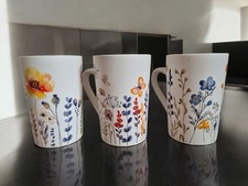 3er-Set Tassen Flores Porzellan Becher Kaffeetassen 3 Verschiedene Blumen Design