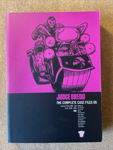 Judge dredd complete case - complete,