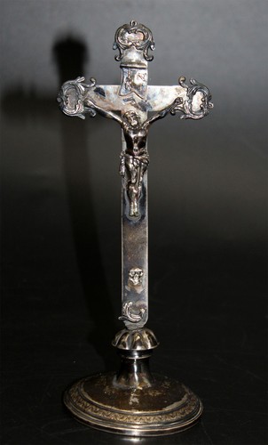 Schönes altes standkreuz - altes,