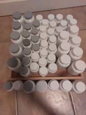 Konvolut leerer Kunststoff Döschen Schraubdosen Tiegel Basteln Kindergarten   **