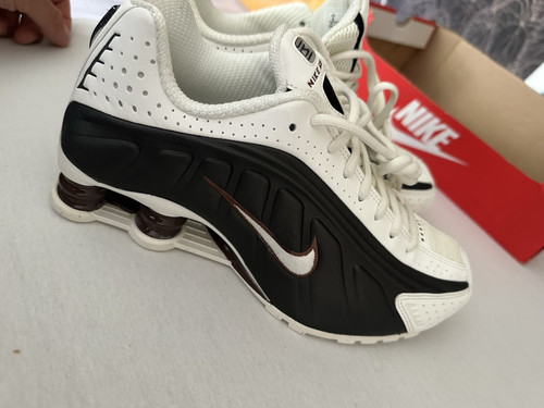 Nike shox sneaker - nike,