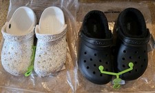 Ein Paar Classic Crocs 36 37