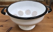 Vintage Emaille Email Haushalts Sieb Schüssel Nudelsieb Seiher mit Griffen