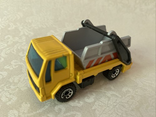 Matchbox ford cargo skip - ford,