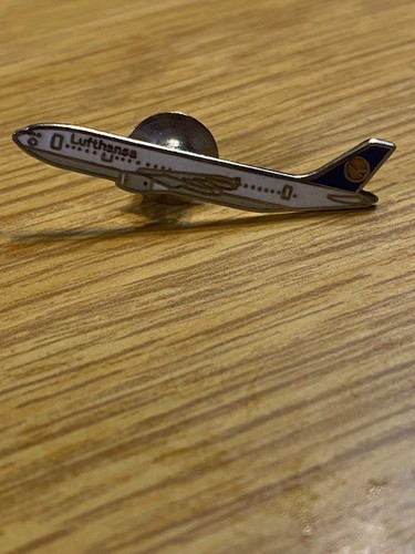Pin von lufthansa - von, ungefähr