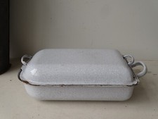 W7155 Alter Emaille Bräter |