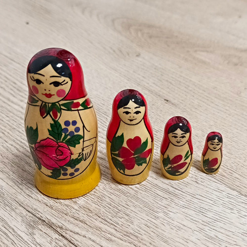 Matroschka holzpuppen set - holzpuppen,