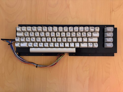 C64 tastatur hell - ★,