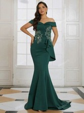 Abendkleid mit Schleppe dunkelgrün L lang