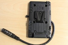 Wooden Camera V-Mount Akku