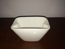 „KPM“ Blumen-Steckschale, Blumen-Schiffchen, weiß