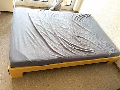Bettrahmen holz beige 140x200 - bettrahmen,