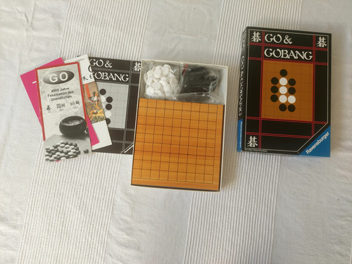 Und gobang brettspiel - und,