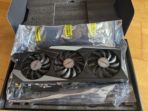 Gigabyte geforce rtx - gigabyte,
