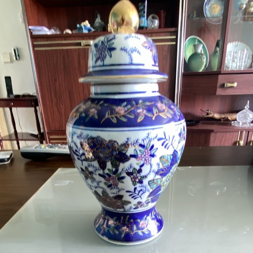 Porzellan deckelvase - porzellan-deckelvase, /