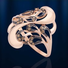 Schoener Ring Rotgold 585 mit