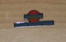Pin Nissan Logo