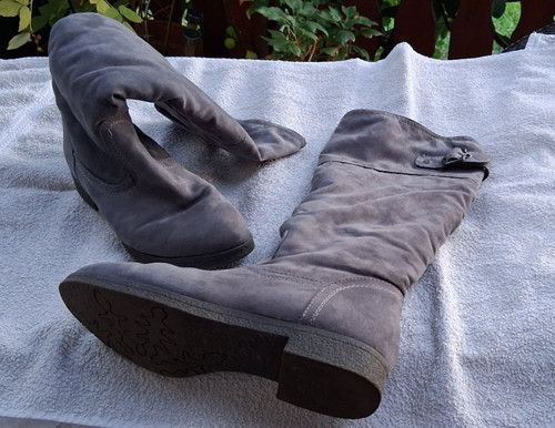 Wildlederstiefel grau mit