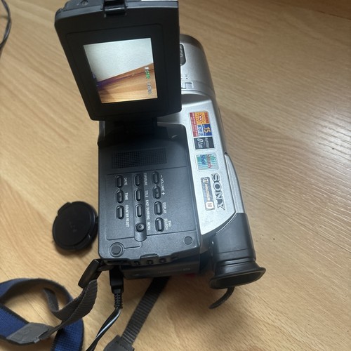 Sony ccd trv408e camcorder - ccd-trv408e,