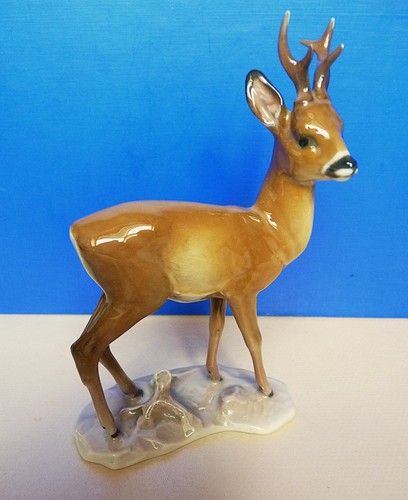 Porzellan figur rehbock von - porzellan,