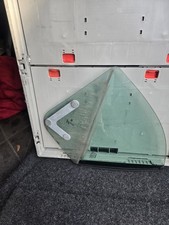 Nissan Micra K12 C +C CABRIO SEITENSCHEIBE HINTEN Rechts