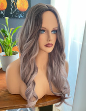 Perücke lang lila ombre weich ohne Pony mehrfarbig natürlich gelockt wellig Wig