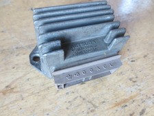 Facind Gleichrichter 292033 Laderegler Gilera Runner 125 SKR Skipper TPH Hexagon