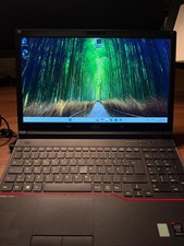 Fujitsu lifebook e554 - 15,6", i3