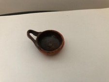 Schale mit Henkel braun Ton  ca. 3cm Setzkasten Miniatur