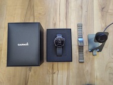 Garmin fenix 6 Pro Solar 47mm, 2 Armbänder, Ladestation, Displayschutz
