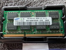 Samsung M471B5673FH0-CF8 (2GB, PC3-8500 (DDR3-1066), DDR3 SDRAM, 1066 MHz, SO...
