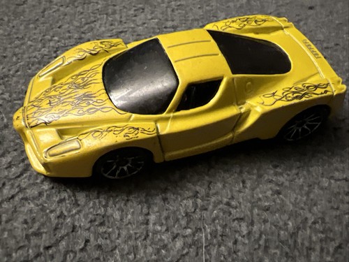 Hot wheels auto thailand 2002 - hot,