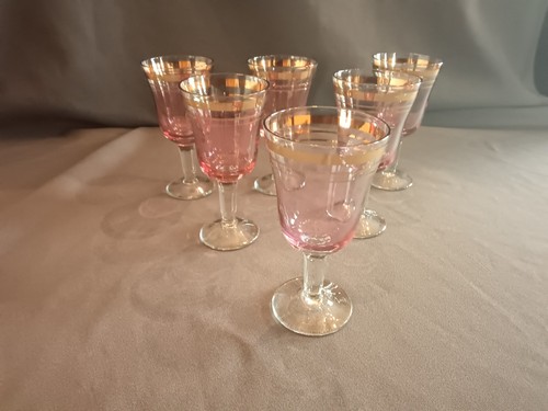 Glas likör aperitif - x,